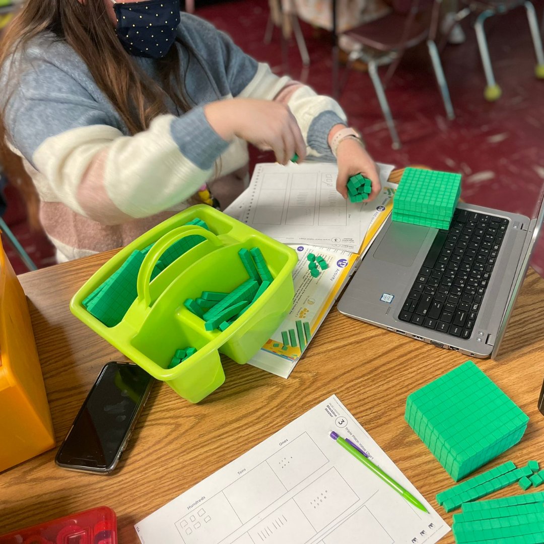 hand2mind's tweet photo. We know how much hard work goes into each and every lesson. That’s why we developed Hands-On Standards - supplemental curriculum for PreK-8th grade that lets you confidently teach math with manipulatives. 📸 @OES_HCS https://t.co/diGsZT6u5f https://t.co/wf8FKItlKq