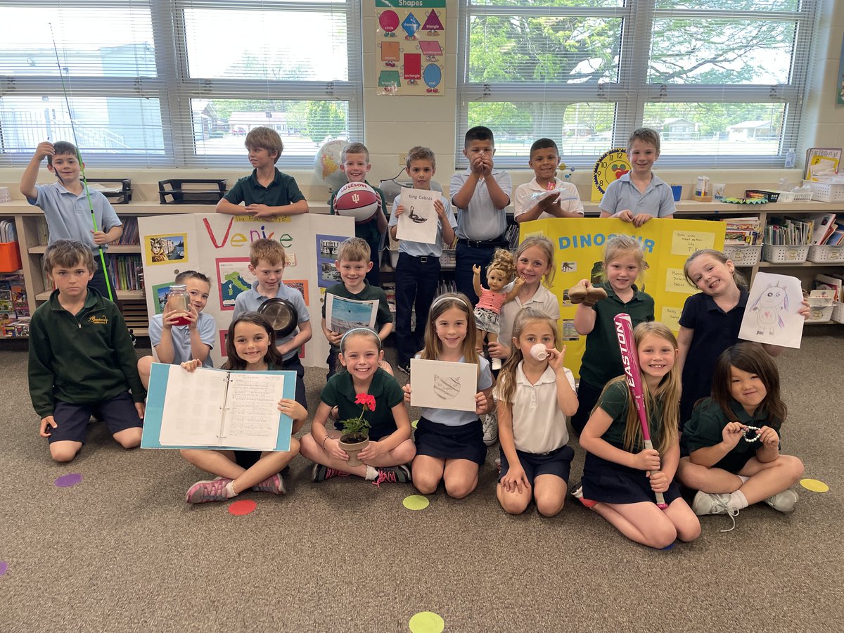 GSCSRams's tweet photo. 1B had "Teach the Teacher Day" today!  Students were able to teach any lesson they wanted to the class and Mrs. Buttrum! https://t.co/Lrq6uCVCBi