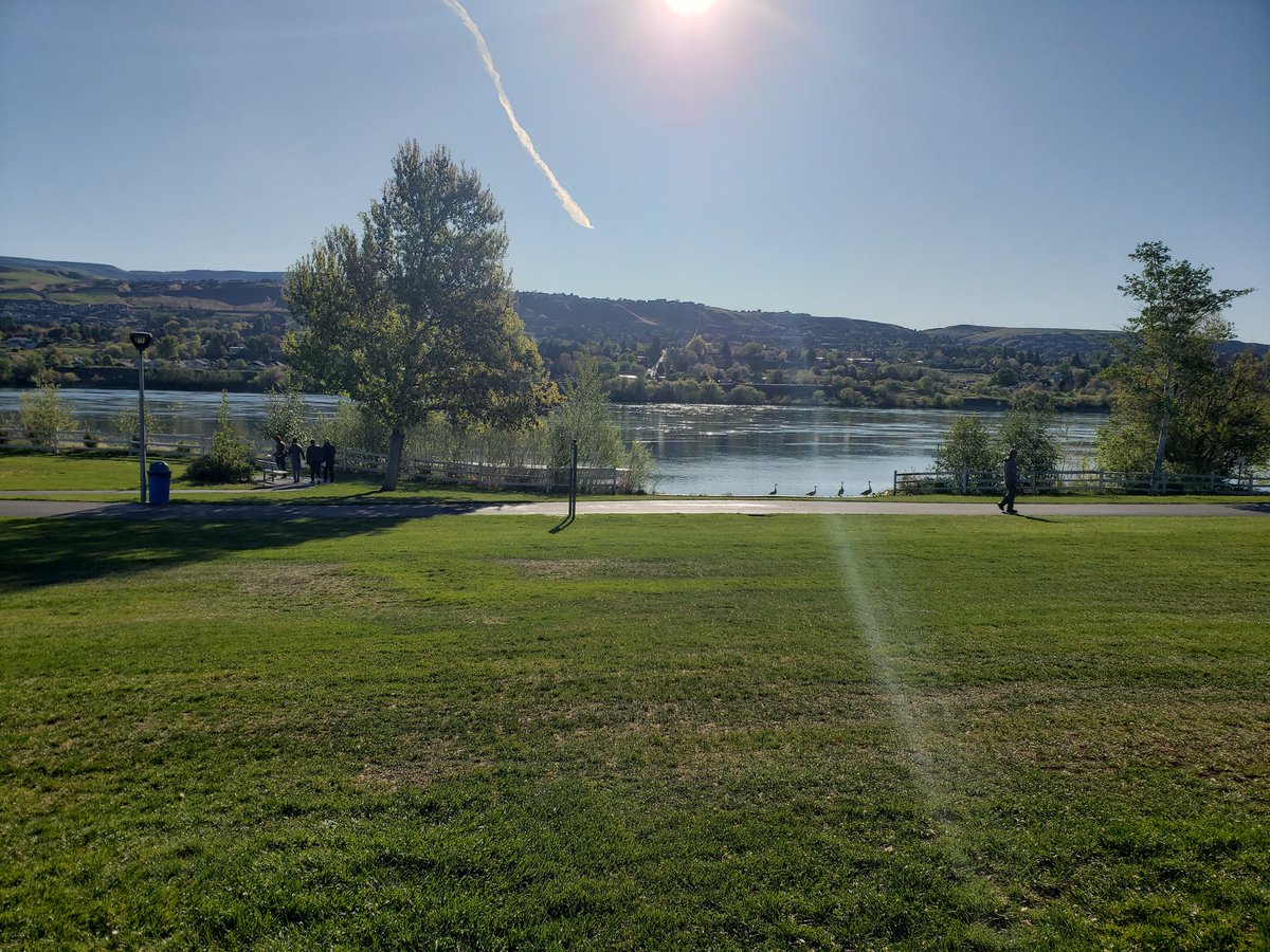 Phytoseiid's tweet photo. Final day of the #ESAbiocon field tour. Great feedback, ideas for new tours, new collaborations, and at least one grant proposal and one working group idea may have been born today. 

@PIE_Entsoc @EntsocAmerica https://t.co/uUFM2KQW3S