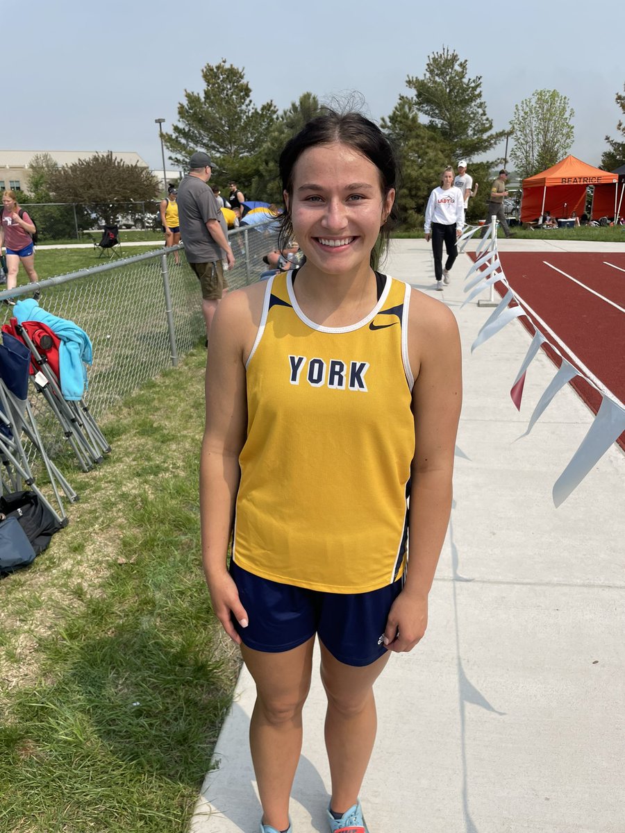 YorkDukeTandF's tweet photo. Headed to Burke in shot! 💪🏻🥉#yorkdukes #yhstrong #four https://t.co/iHaELERuDp