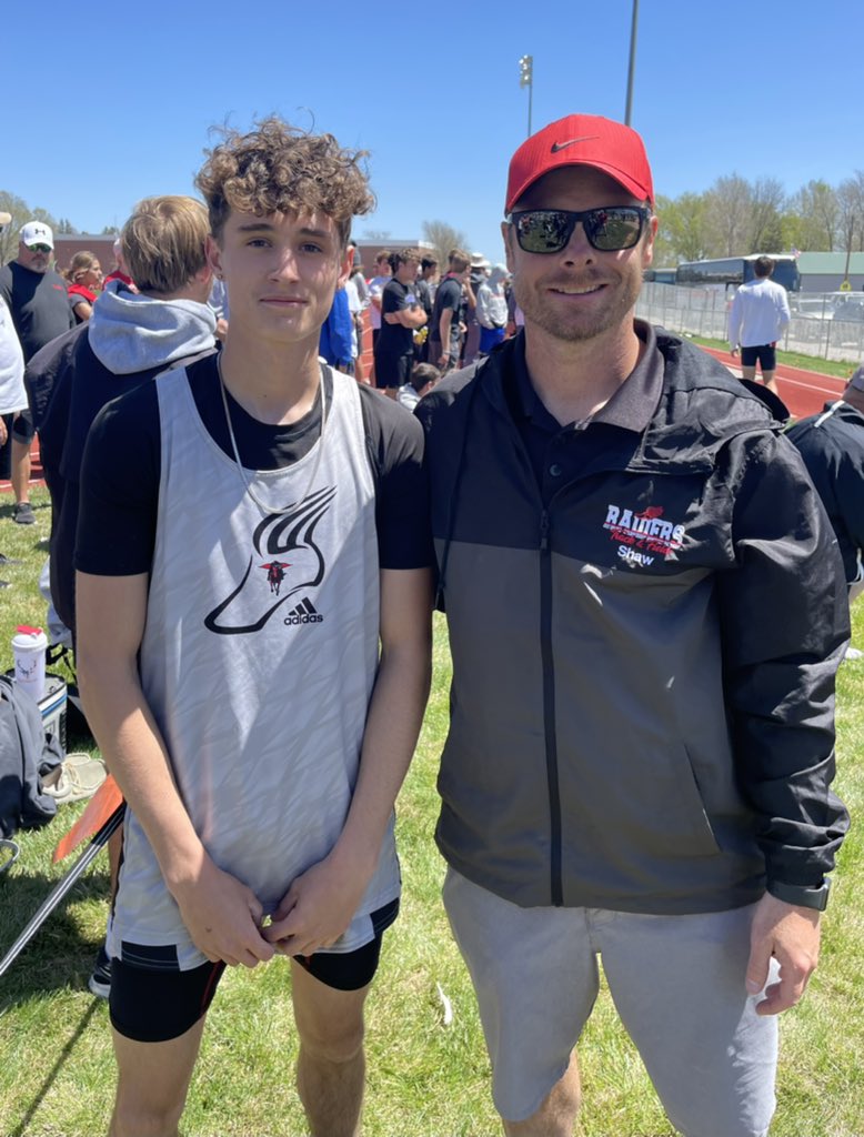 logancademoo23's tweet photo. Cam Leeling, Long Jump, 3rd Place
#2events #nosleeptillBurke #weinthis 
@Big_Red_Oval @SidneyTrack @Sidney_Raiders @wmpaulnewland https://t.co/sUfA0IREXL