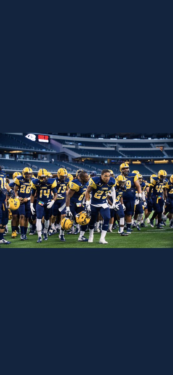 I’m grateful to receive my first offer from Texas A&amp;M Commerce!!
<a href="/CoachRob09/">Coach Rob</a> <a href="/TyronCarrier/">Tyron Carrier</a> <a href="/oakridgefb/">War Eagle Football</a> @RivalsNick @CoachWrightORHS
