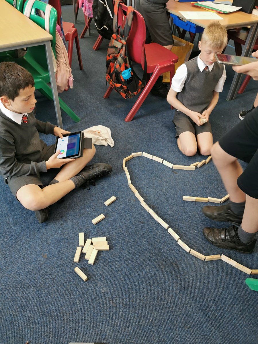 Carolside_PS's tweet photo. P6c used their problem solving skills and worked together as a team to build courses and apply their coding skills to navigate the Spheros around them! 🌟#CPSSTEM https://t.co/Bjrb5by4Ii