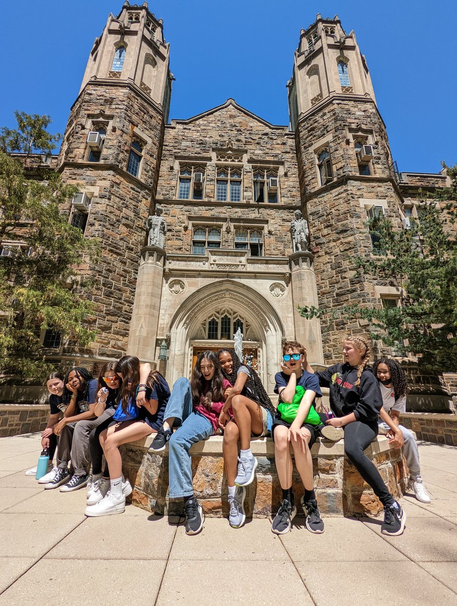 MrsHriniak's tweet photo. "It's like Hogwarts!" #NMSatLU @NMSTeamLehigh https://t.co/WZ5m1dggW7