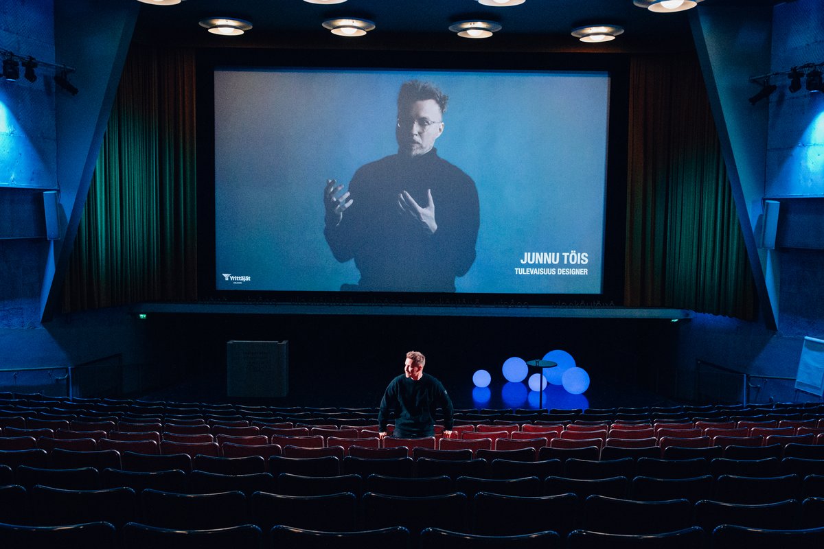 YritystaStadiin's tweet photo. Vuoden 2022 #YritystäStadiin-tapahtuma on nyt paketissa! Kiitos osallistujat, yhteistyökumppanit ja upeat esiintyjämme. Iso kiitos myös juontaja @rudirok, joka nosti tunnelman Bio Rexin kattoon! Yrittäjät, kohdataan taas pian @HELyrittajat'ien tapahtumissa! #YS22 #yrittäjät https://t.co/keReoCGIlt