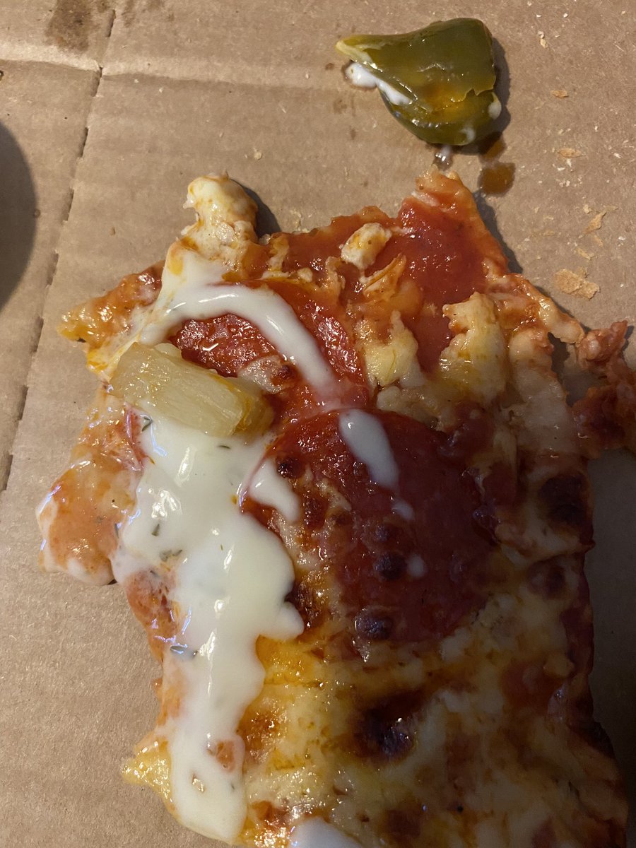 anothermumblog_'s tweet photo. @dominos ordered pizza tonight and it’s just a mushy mess, also have had pineapple put on my pepperoni pizza and am allergic to it. Luckily spotted it 😡 https://t.co/QpYk1Wh9O8