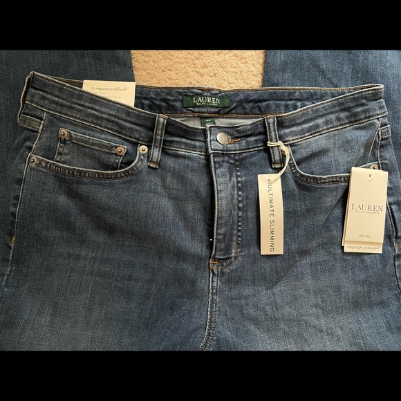 queenwillstar's tweet photo. So good I had to share! Check out all the items I'm loving on @Poshmarkapp #poshmark #fashion #style #shopmycloset #ralphlauren #oldnavy #joie: https://t.co/I0t8dGe30Z https://t.co/t1DfqtVq1K