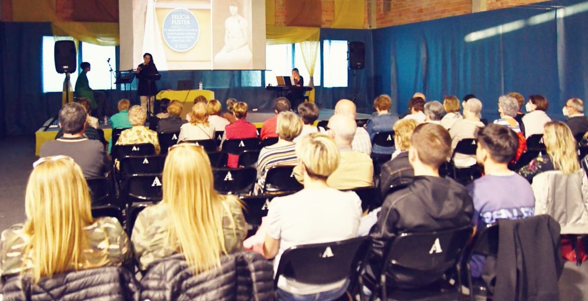 Tot descobrint la poesia de Felícia Fuster amb <a href="/BlancaLlumVidal/">Blanca Llum Vidal</a>, Tònia Passola i Laura Pastor per convidar a gaudir-la. <a href="/AnyFFuster/">Any Felícia Fuster</a> <a href="/AjLinyola/">Ajuntament Linyola</a> <a href="/bibliotequeslle/">Biblioteques Lleida</a> <a href="/bibliotequescat/">Biblioteques</a>