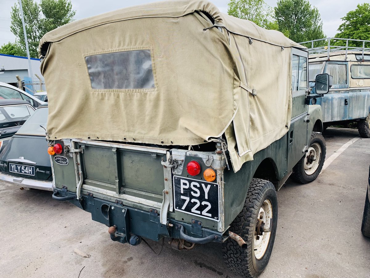 Priceless_Cars's tweet photo. An excellent classic 4X4 Land Rover 1957 Series 1 86 SWB 😍🥰😍🥰 send us an offer💰💴💵 and you may have the chance to park this one in your own garage😉🫡👏🫶🏻🛞sales@pricelessautoservices.com https://t.co/XFU7cM6ZX3
