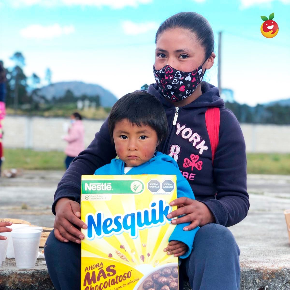 BAMXEdomex's tweet photo. ¡Feliz día de las madres! La importancia de la nutrición comienza desde el embarazo y 
continua en la lactancia. Celebremos la participación diaria de las madres en el 
desarrollo y crecimiento de sus hijos. #DiadelasMadres #10deMayo #FelicidadesMamá https://t.co/m7PJtcEPQH