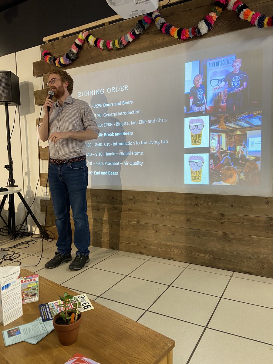 GuildfordLL's tweet photo. Here starts @pintofscience @ZeroGuildford Exciting line up of talks including from @UniOfSurrey - two last ones on #AirPollution by our #GCARE @AirPollSurrey @pk_shishodia & #hamidomidvarborna talking about #GuildfordLivingLab @UniOfSurreyCPE https://t.co/k0Pvfhdz39