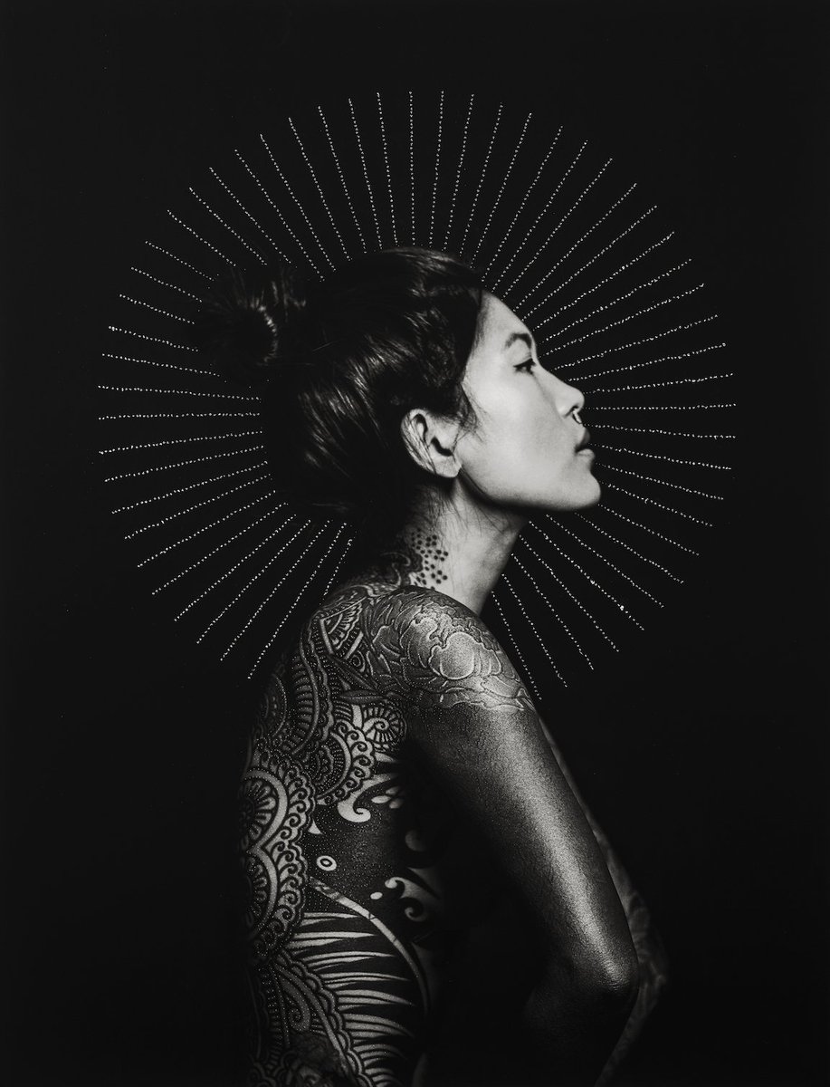 Nice writeup on my work in <a href="/BeautifulBzarre/">Beautiful Bizarre Magazine</a>. Thank you <a href="/NicoleMGordon1/">Nicole</a>! 
beautifulbizarre.net/2022/05/10/rek…
#fineartphotography #ArtistOnTwitter #blackandwhitephotography #WomenInNFTs #nftart #tattoos