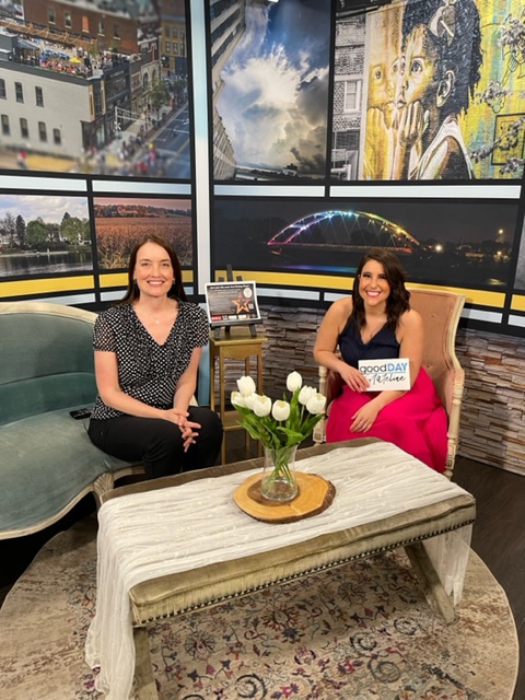 GoldenAppleFoun's tweet photo. Watch our executive director, Jennifer Stark, on @GoodDayStatelin on WQRF Fox39 at 5:30 &/or 11 p.m. tonight to learn more about the 2022 Virtual Talent Show, 815 Rising Stars! #goldenappleofrockford #wqrf39 #fox39 #815risingstars #virtualtalentshow https://t.co/mxUEovAfpH