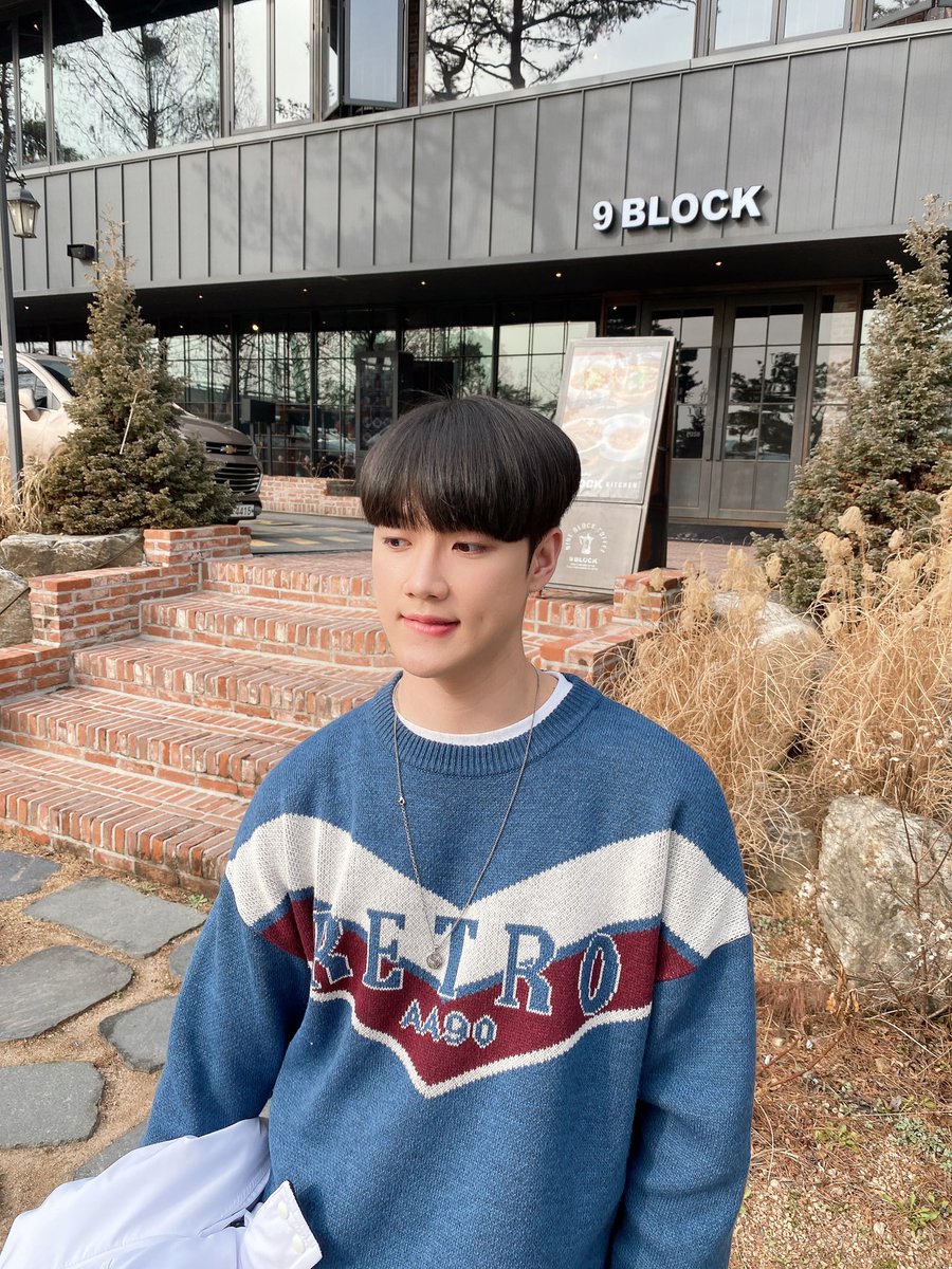 npomvtt's tweet photo. Oh Sae Bom (ex-Produce X 101) revelou através do seu Instagram que foi diagnosticado com um linfoma (um tipo de câncer no sangue) em Janeiro, após apresentar febre e uma fadiga anormal. Ele completou + https://t.co/5dohVhc1H1