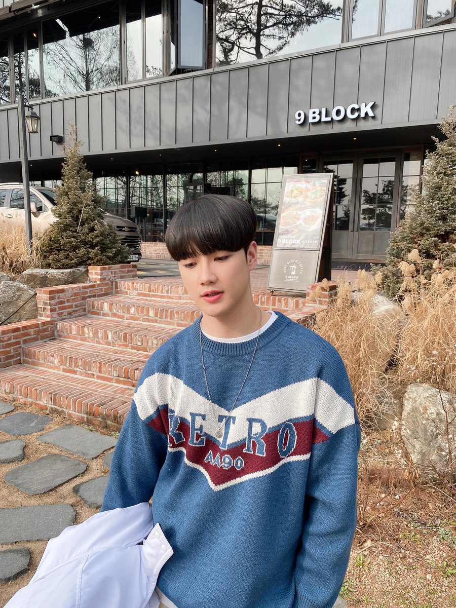 npomvtt's tweet photo. Oh Sae Bom (ex-Produce X 101) revelou através do seu Instagram que foi diagnosticado com um linfoma (um tipo de câncer no sangue) em Janeiro, após apresentar febre e uma fadiga anormal. Ele completou + https://t.co/5dohVhc1H1