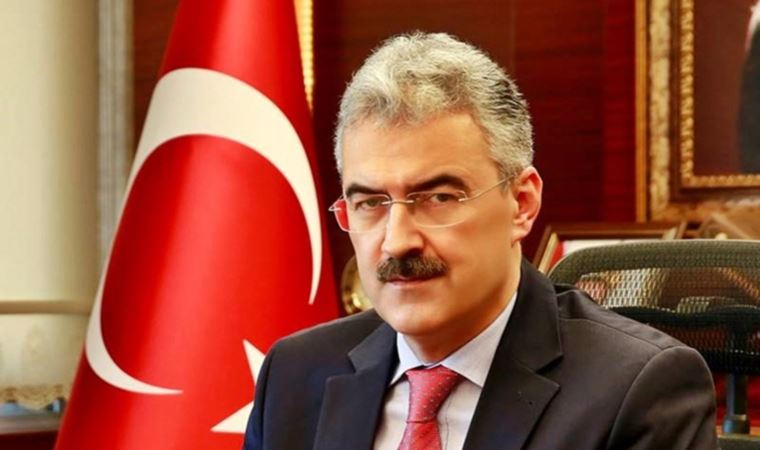 cumhuriyetgzt1's tweet photo. Eskişehir'i ayağa kaldıran karar... Yasakçı vali cemaatçi mi?
https://t.co/fGfvttwape https://t.co/HKB0y1j8XQ