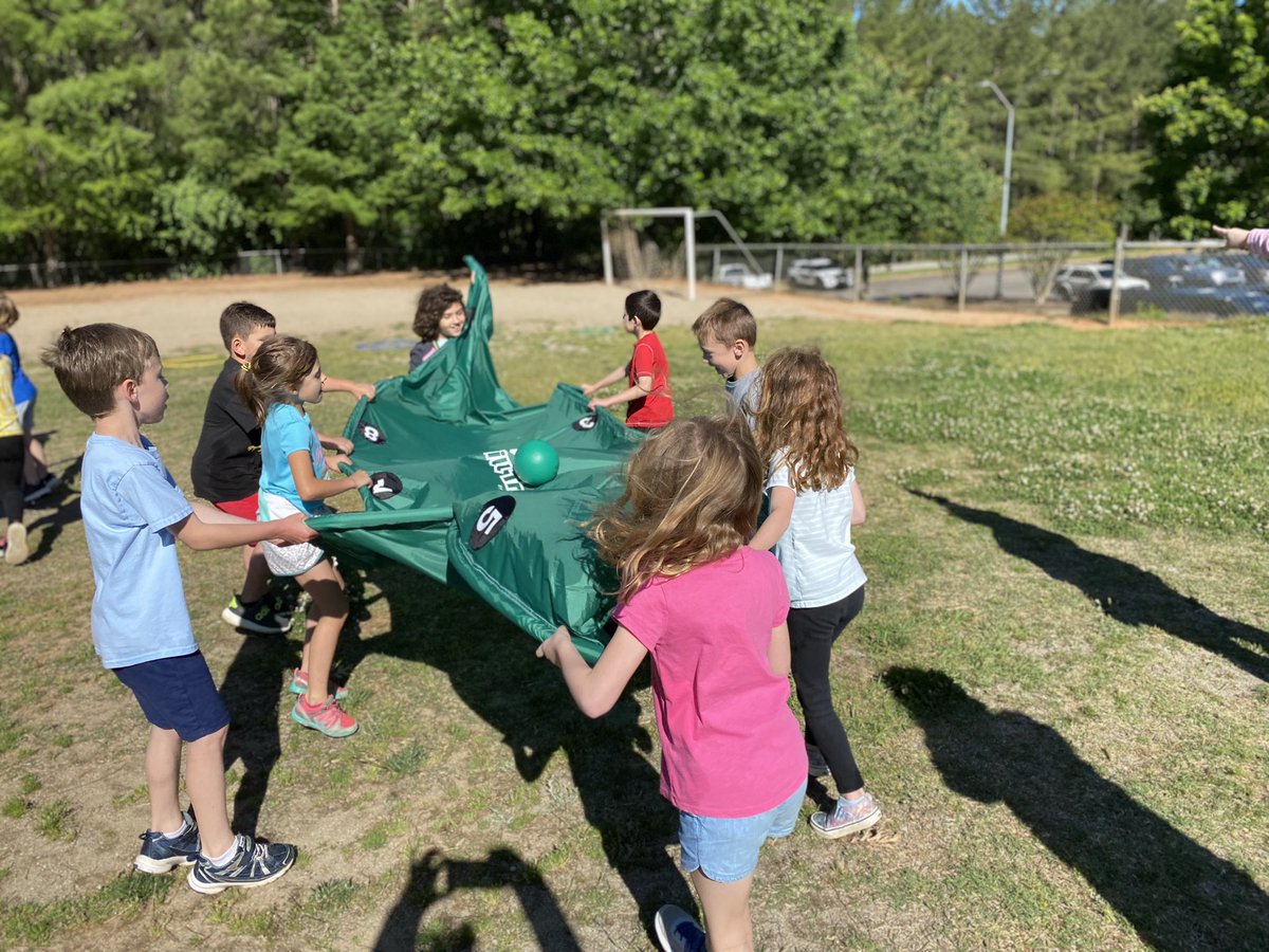 Field day, round one, was awesome!!! Thanks, <a href="/WestLakePE/">Cody Burkhardt</a> for making it so smooth and fun!!Shout out to our volunteers for helping out! <a href="/WestLakeElem/">WestLakeElementary</a>