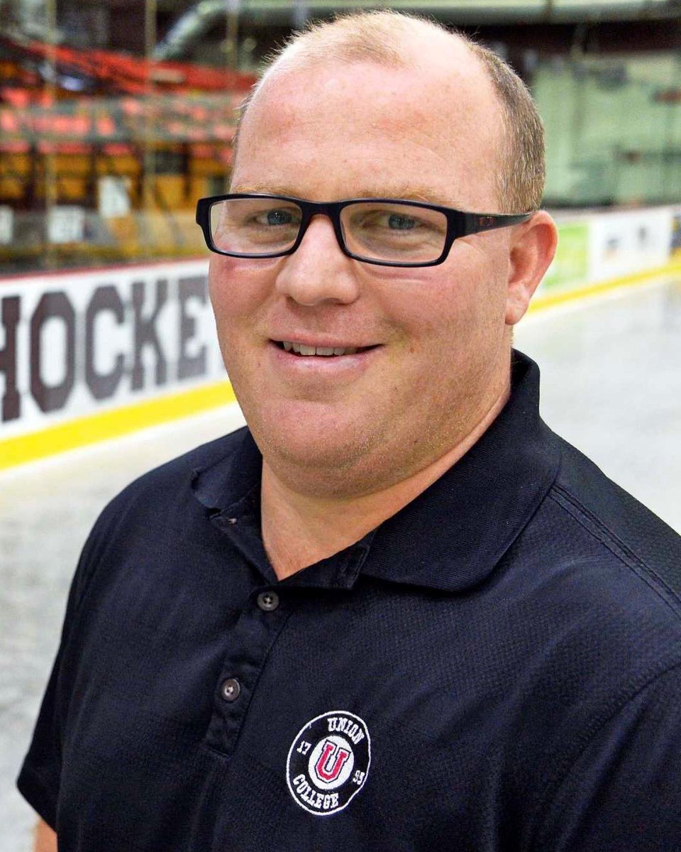 HockeyEuropean's tweet photo. Meet some of the NCAA staff attending the combine! 

@Dartmouth_MIH - Jason Tapp 
@NiagaraMHKY - John Lidgett 
@GriffsHockey - Max Mobley 
@AIC_Hockey - Cory Schneider 

With more to come… #ncaacombine #helsinki https://t.co/kqUdYmp9Ms https://t.co/WW0o7QuoRA