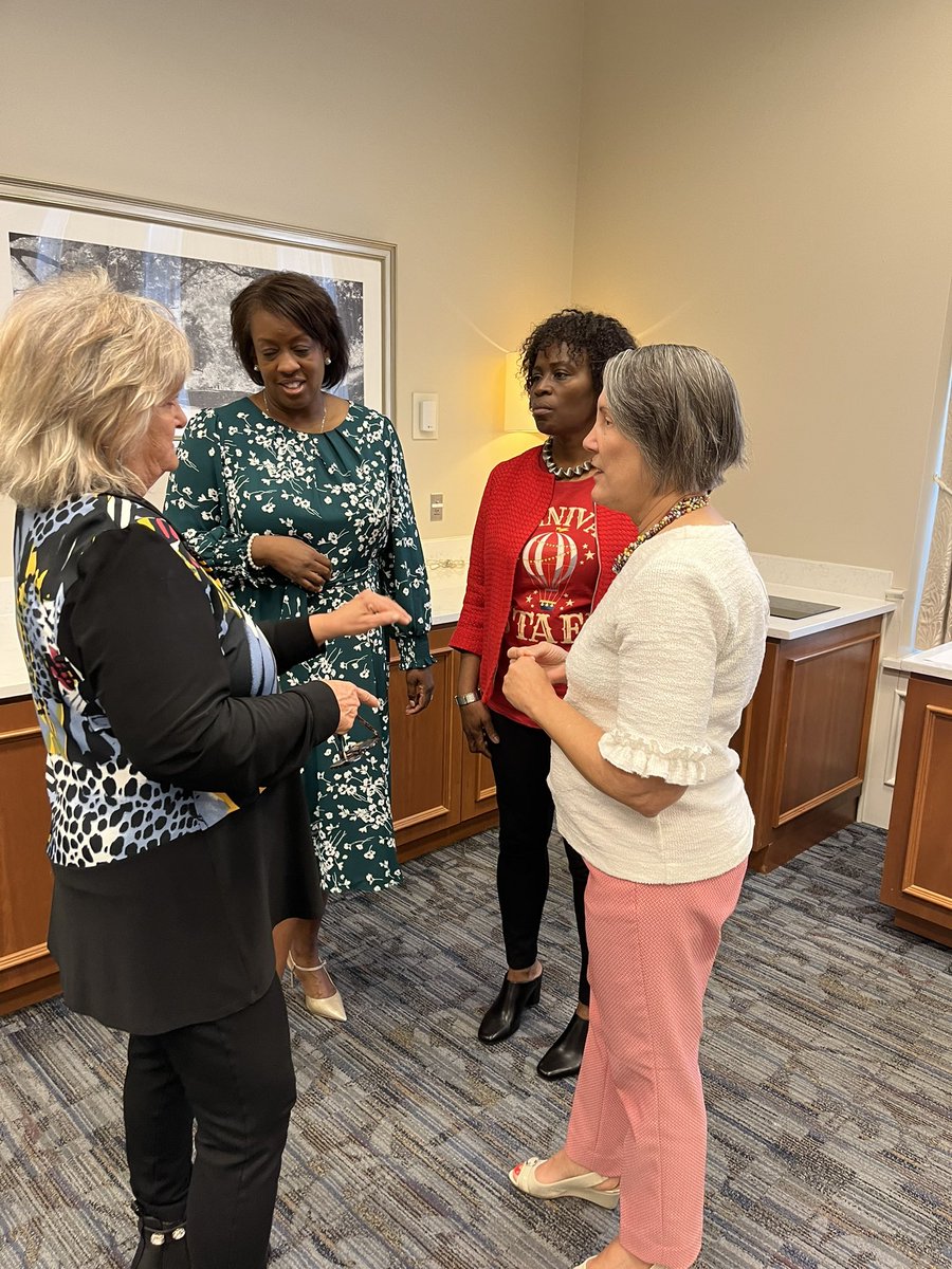 Shann_Teague's tweet photo. The Ohio Department of Education’s Center for Continuous Improvement hosted the Summer Learning and Afterschool Opportunities Kickoff and Orientation Carnival Theme: Come One, Come All!  @OHEducation  @OhioAfterschool  @DRDeweyOHgal @PatriciaNyquist https://t.co/5uR2hEUw7G