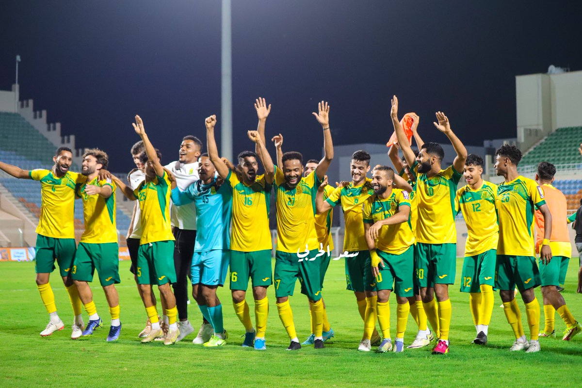 seebfans's tweet photo. #الامبراطور_السيباوي بطل الثنائية😌💛💚 #احسمها_يا_السيباوي #نادي_السيب https://t.co/zCrAKGTkYM