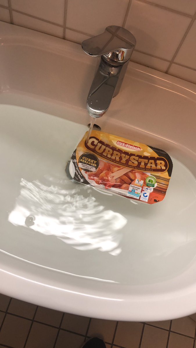 Fotofaehnrich's tweet photo. Ich hinterfrage alle Entscheidungen in meinem bisherigen Leben die mich an diesen Punkt gebracht haben. https://t.co/jGfpil31ai
