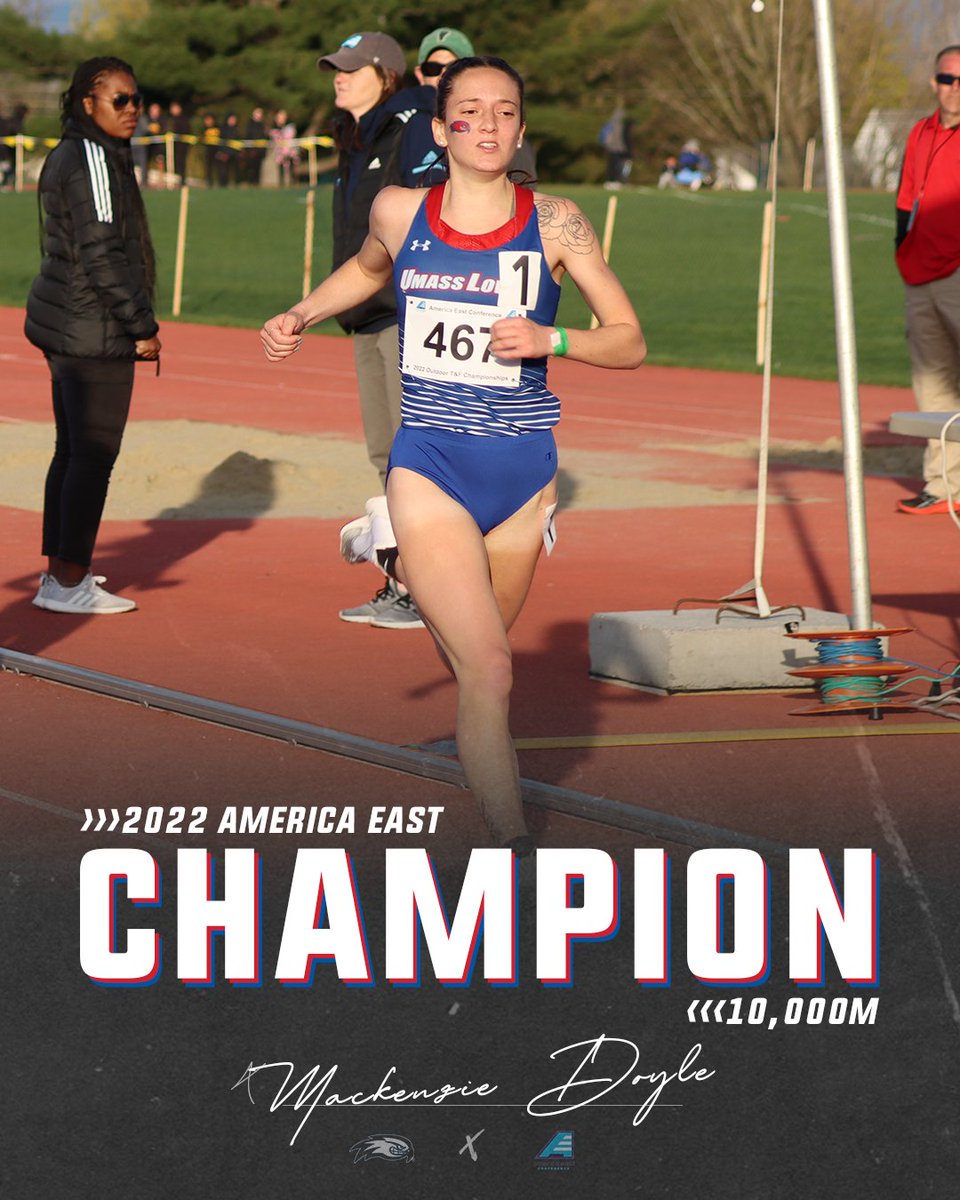 RiverHawkXCTF's tweet photo. Kenzie Doyle capped her breakout year as an #AEChamp after claiming first in the 10,000m!
#UnitedInBlue | #AETF https://t.co/DgYU3T6nzc