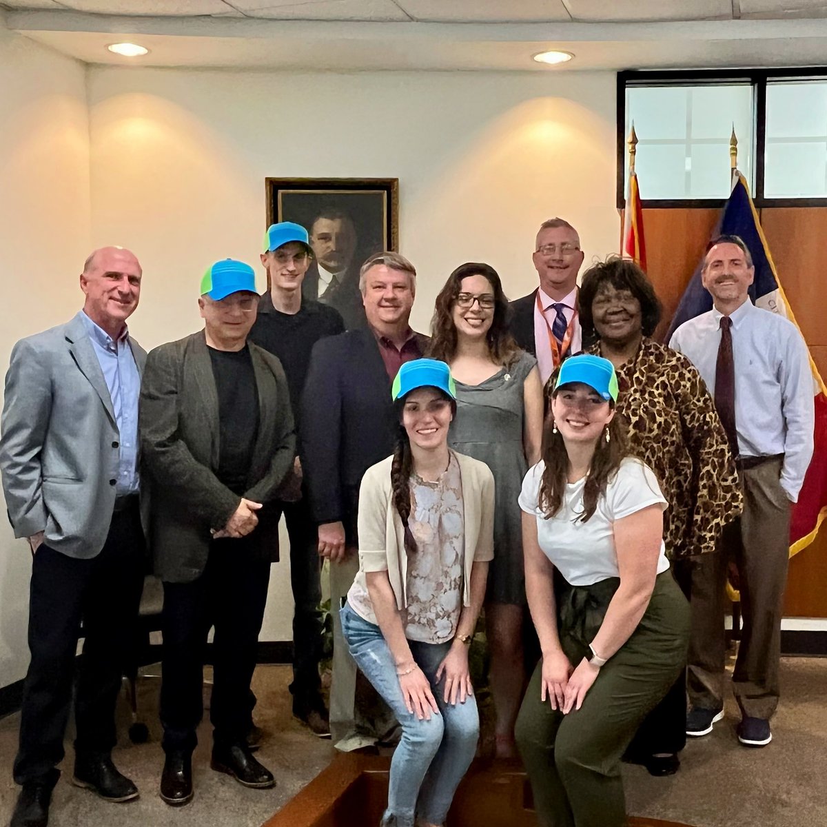 KCMOParks's tweet image. Thank you and congratulations to the @KCDesignCenter students for your #AwardWinning work on the Kessler Park Water Reservoir project! #KCParksProud #KCDC #HistoricNortheast