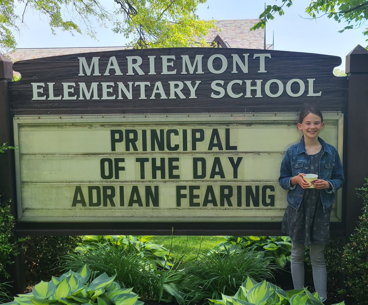 mariemontelem's tweet photo. Our principal of the day rocked the morning announcements, visited all of the classrooms and even got to help the Superintendent hand out some awards! #MEPTO #TeacherRaffleWinner #creatingexperience #MErainbow 🌈 https://t.co/DQ0Q1teBXj
