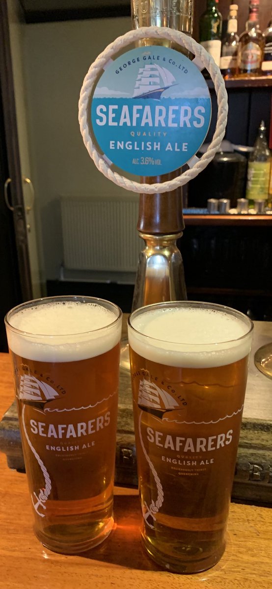 KirkStan's tweet photo. @singleletcher @WhiteHorseBrew @greeneking The joys of roaming this green and pleasant land in the #TinTent my friendโฆ.Also enjoyed a couple of other local brews on our travels this week, courtesy of @Darkstarbrewco & @Fullers ๐ป๐๐ @beerglasses_ https://t.co/ht0zuusNbA