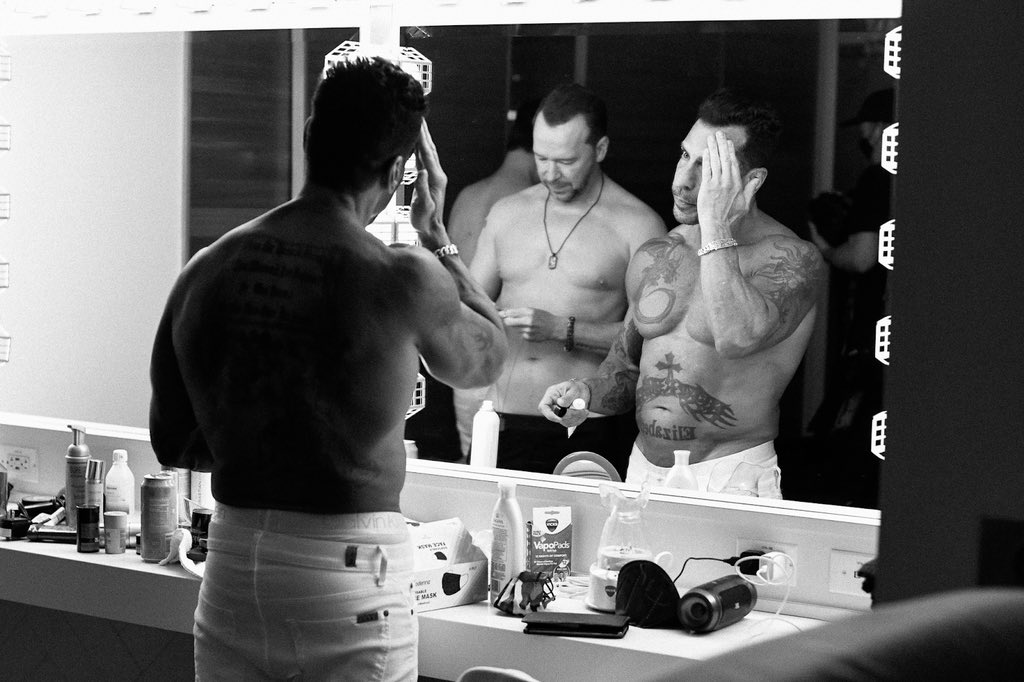 NKOTB tweet picture