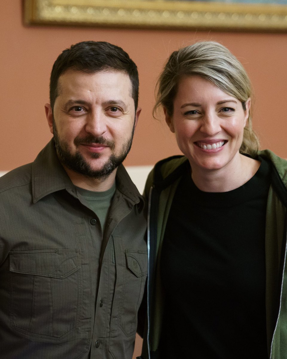 .<a href="/ZelenskyyUa/">Volodymyr Zelenskyy / Володимир Зеленський</a>, Canada has your back. 

Слава Україні.