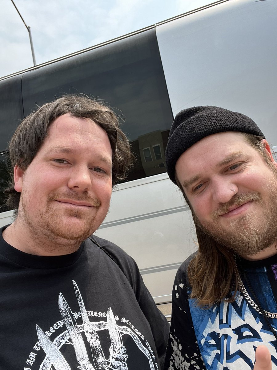 FrankThatGuy's tweet photo. So this just happened I met Briton Bond of Wage War outside of the Bourbon Theater here in Lincoln Nebraska. Wage War are playing a show at The Bourbon Theater tonight 5/10/22. Super nice guy. https://t.co/KIVzN5fQ46