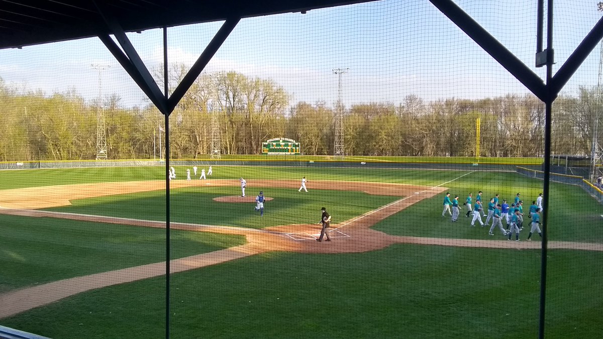 TownBallTuesday's tweet photo. This is always a damn nice place to watch a ballgame. https://t.co/nFXg8oNN8h