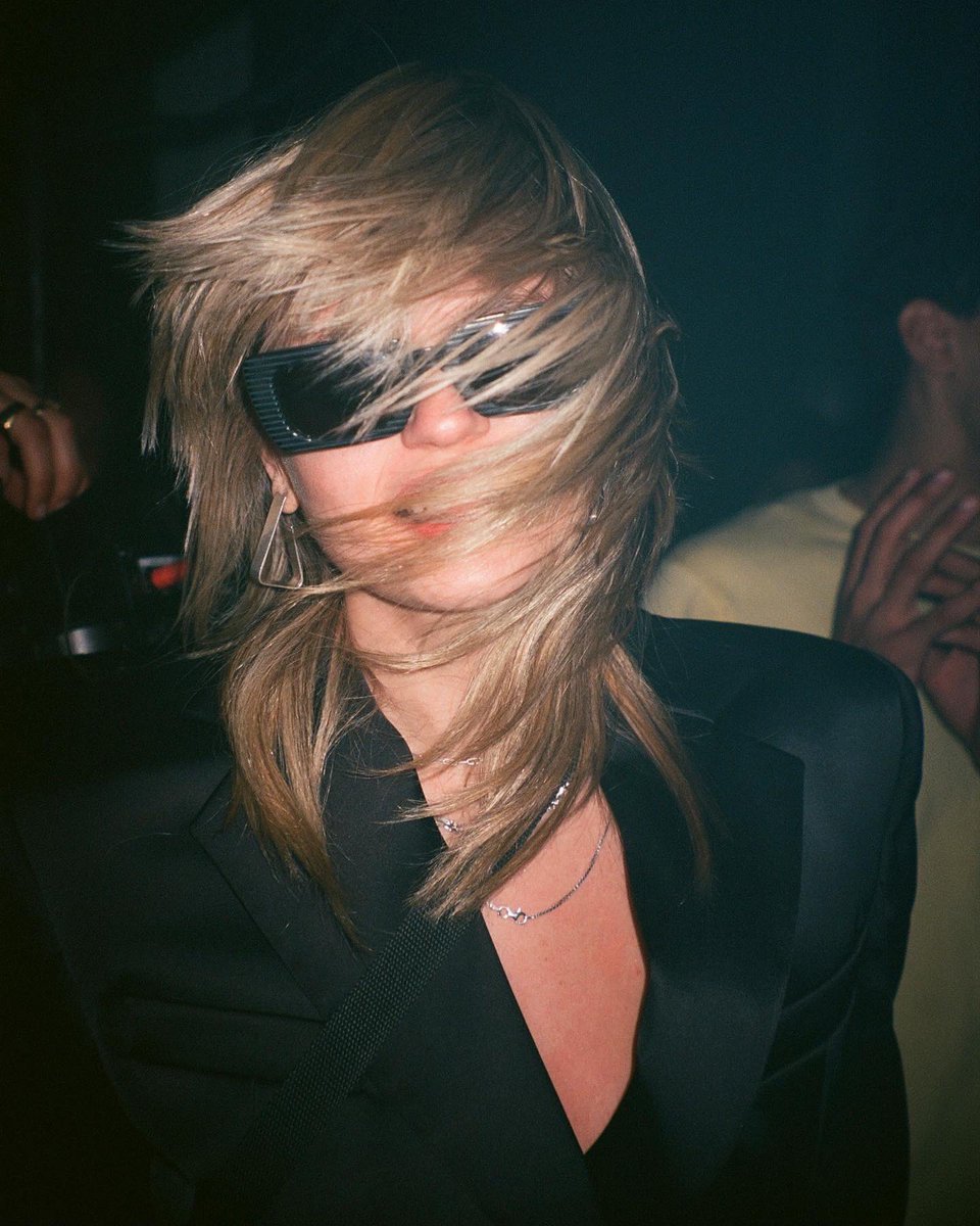 CaptureCharles tweet media