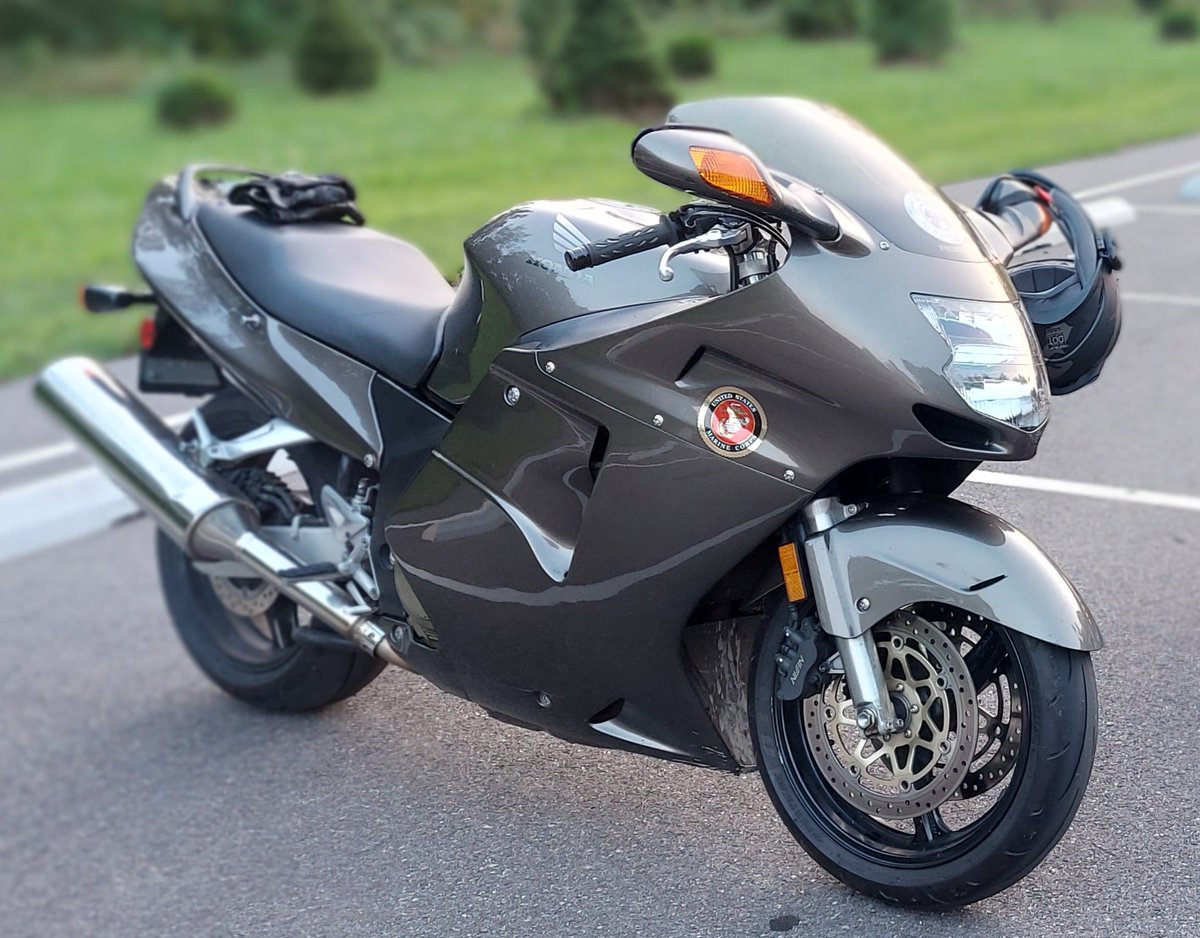 Got to ride the big boy tonight! #cbr1100xx #Blackbird #VroomVroom