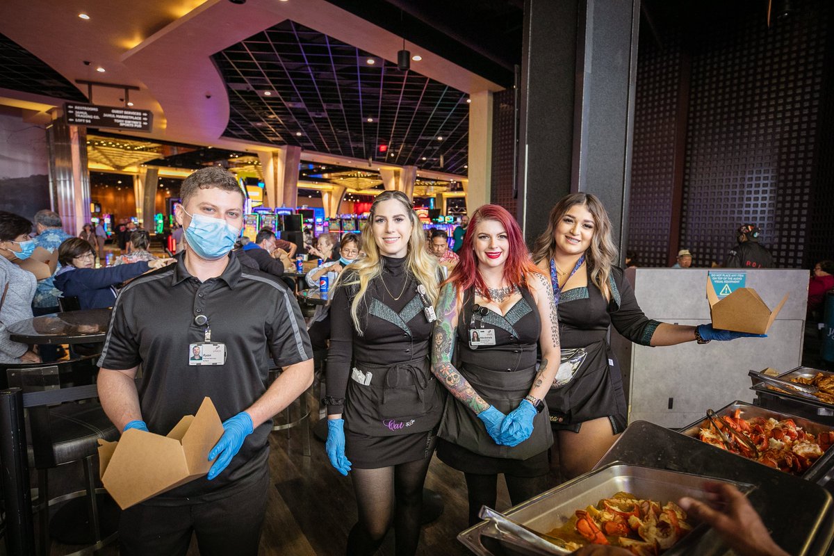 jamulcasinosd's tweet photo. Our Taste of Baja celebrations were in full swing this past Saturday and can you tell our team members had just as much fun as you all did? β¨πThank you to all our guests and #TeamJamul and fun is certainly back right here at Jamul Casino! π΅π#jamulcasinosd https://t.co/ISl00d87AM