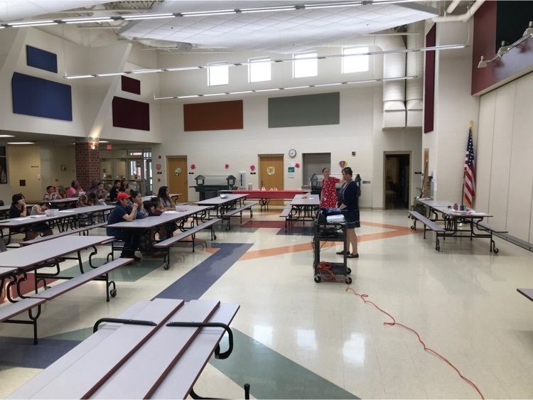 We had a wonderful meeting with our new comer and English Language Learners. Welcome to our school!