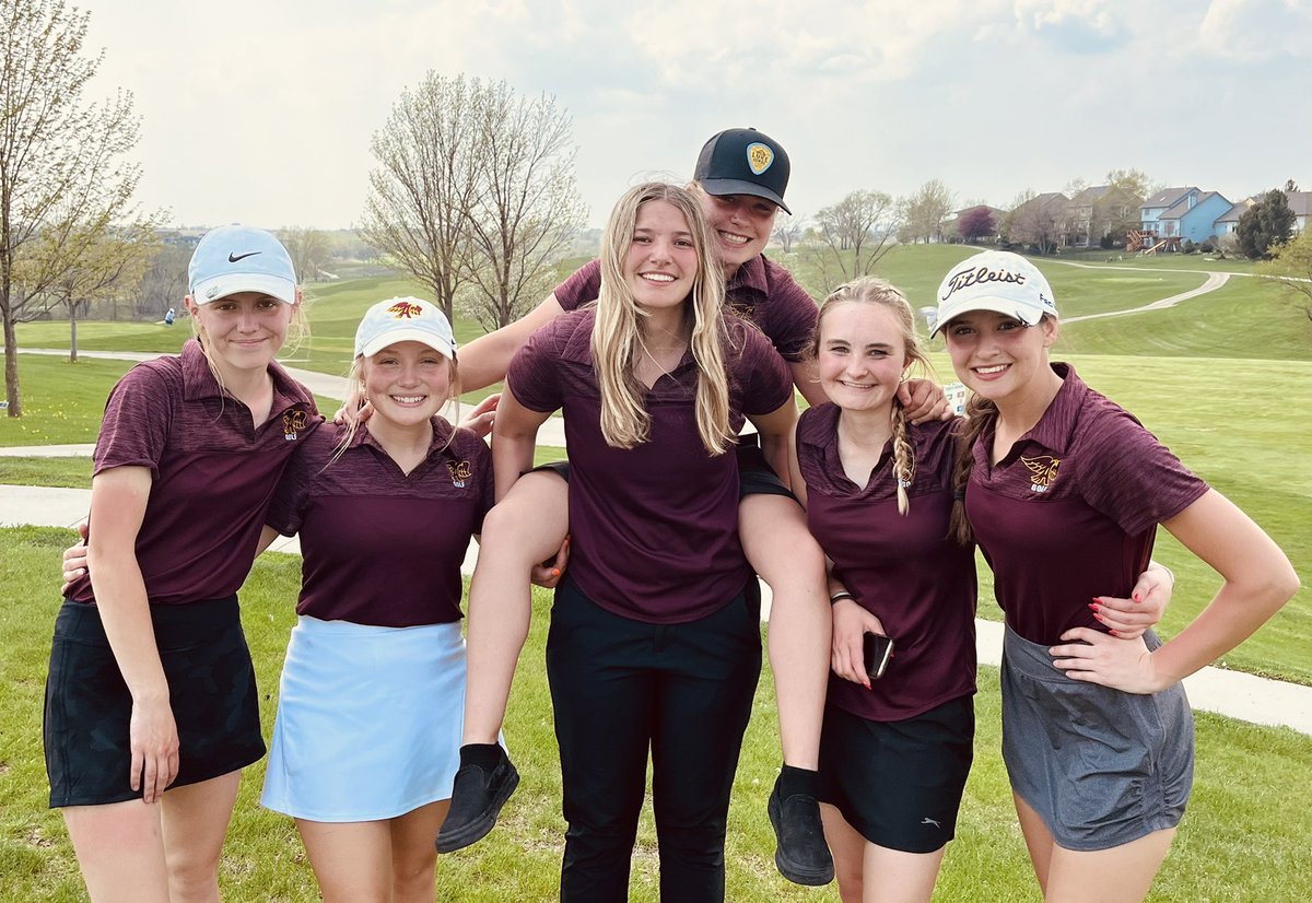 AnkenyGirlsGolf tweet media