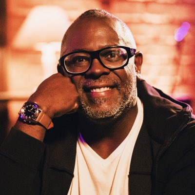 prkleberlucas's tweet photo. #NovaFotoDePerfil
EP e clipe “Levanta e Anda”, lançamento 13/05, nos apps de música e no YouTube. @mkmusicbrasil
PRE-SAVE: https://t.co/VylJz0gH93
INSCREVA-SE NO CANAL: https://t.co/H8IVMF5yDR
#KleberLucas #Gospel #LEVANTAeANDA https://t.co/sy6kMkBp6F