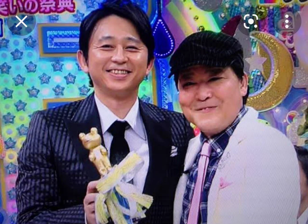 @FYTer_kntmr_DX_ @Maru430Yuma 有吉さんが再ブレーク出来たのは上島竜兵さんが有吉さんをずーと支えてくれたかららしいですね。
素敵な芸人さんだったので只々悲しいです。 