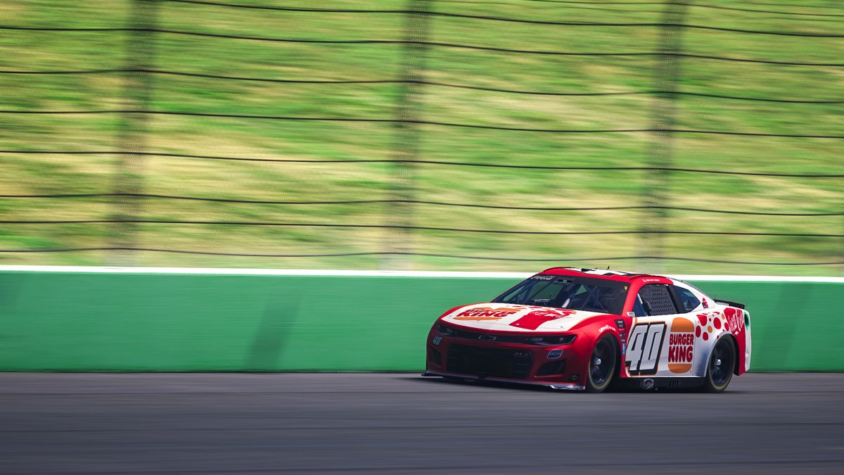 dylanault42's tweet photo. NEW PAINT SCHEME!! 

I am rocking the @BurgerKing/@CocaCola #40 Camaro for the 7th race of the season at @kansasspeedway!

Tune in at 9:00PM EST on https://t.co/pQxr23mesU

#LETARTEeSports | @CocaColaRacing https://t.co/61S30tIu58
