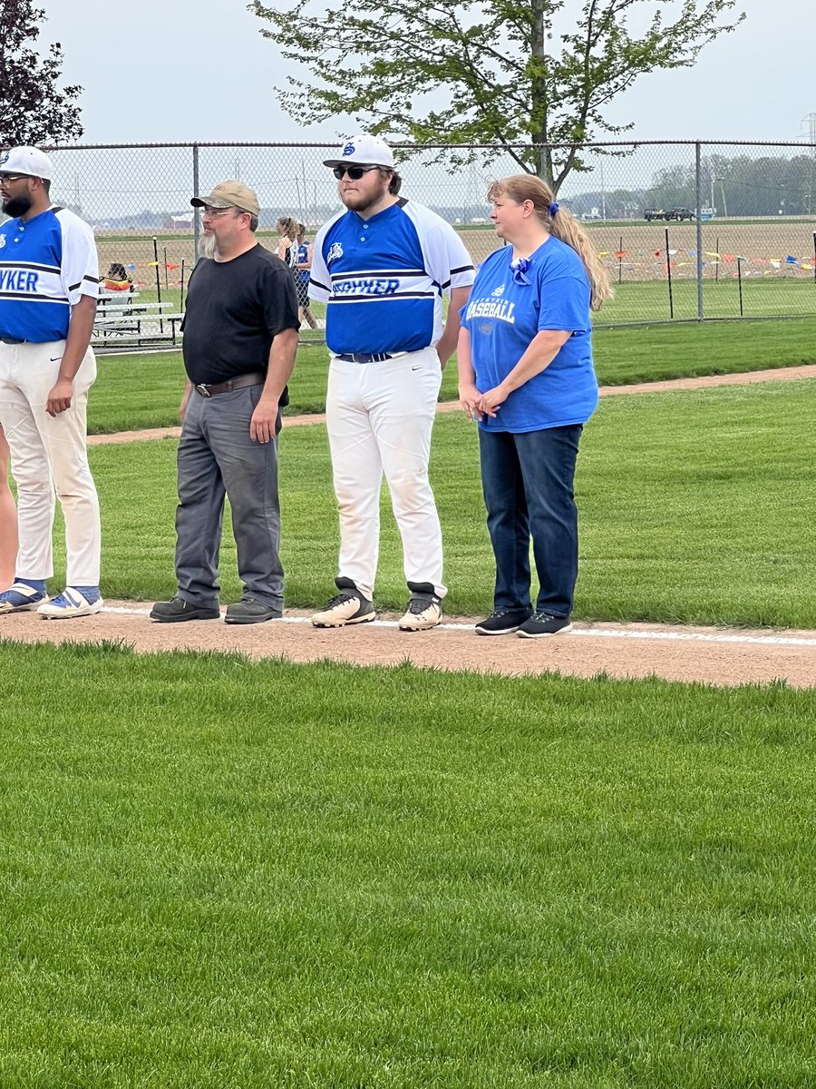 StrykerBaseball's tweet photo. We took on senior night tonight as these 2 seniors played their last home game in a Stryker uniform. We thank you guys for being apart of this baseball brotherhood and wish you gentlemen nothing but the best in the future! You are always welcome! #StrykerBaseball #GoPanthers https://t.co/QYWHwwOzNf