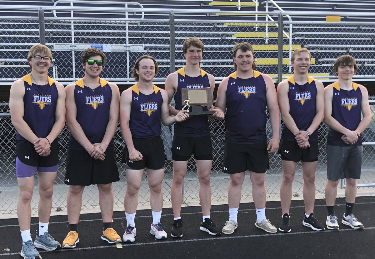 Hey! Your Flandreau Flier men are LCC CHAMPIONS! Nice job, guys, and shout out to the senior dawgs for being program builders. Praise God and let’s keep it going, men! #goFliers #ENJOYITDESTROYIT