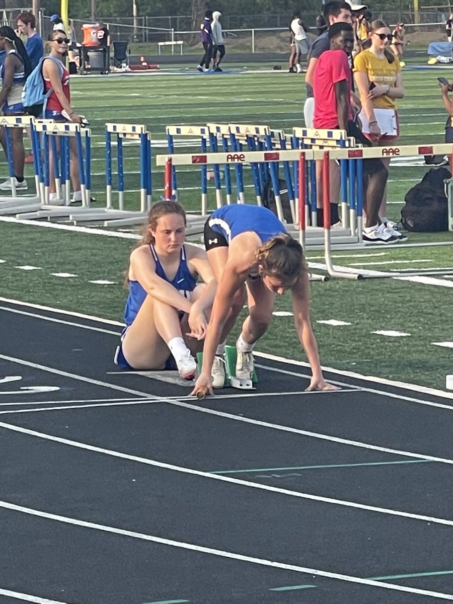 marianhssports's tweet photo. Girls NIC Meet! #GoKnights https://t.co/v5jYdP0svL