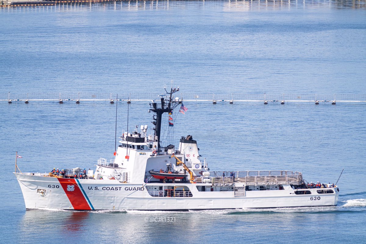 WarshipCam's tweet photo. USCGC Alert (WMEC-630) Reliance-class medium endurance cutter coming into San Diego - May 10, 2022 #uscgcalert #wmec630
* photo courtesy of @cjr1321 https://t.co/AHeKNjuV0U