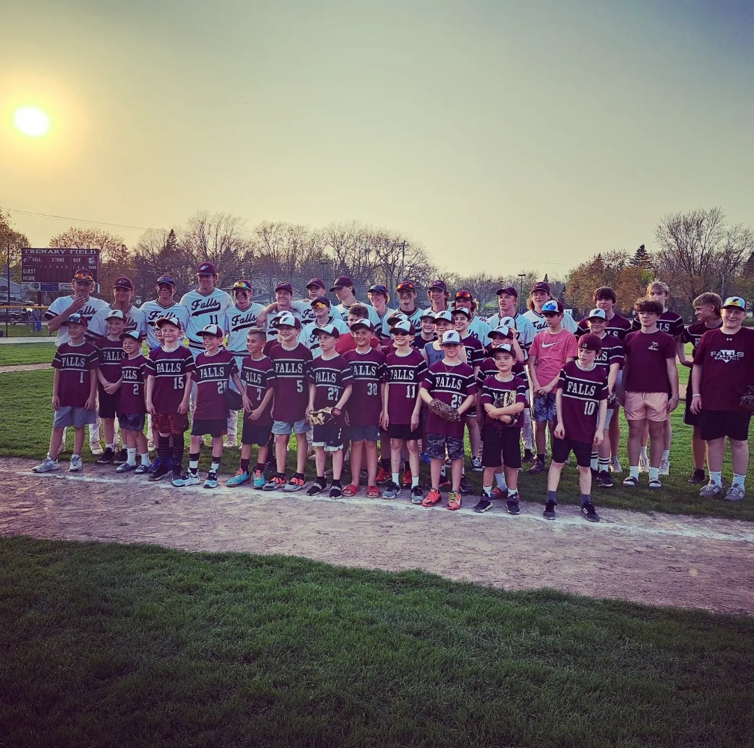 MFallsBaseball's tweet photo. Final score from Trenary Field on Falls Youth Baseball Night:

FALLS: 3
Sussex Hamilton: 2 https://t.co/TmH57VxT3a