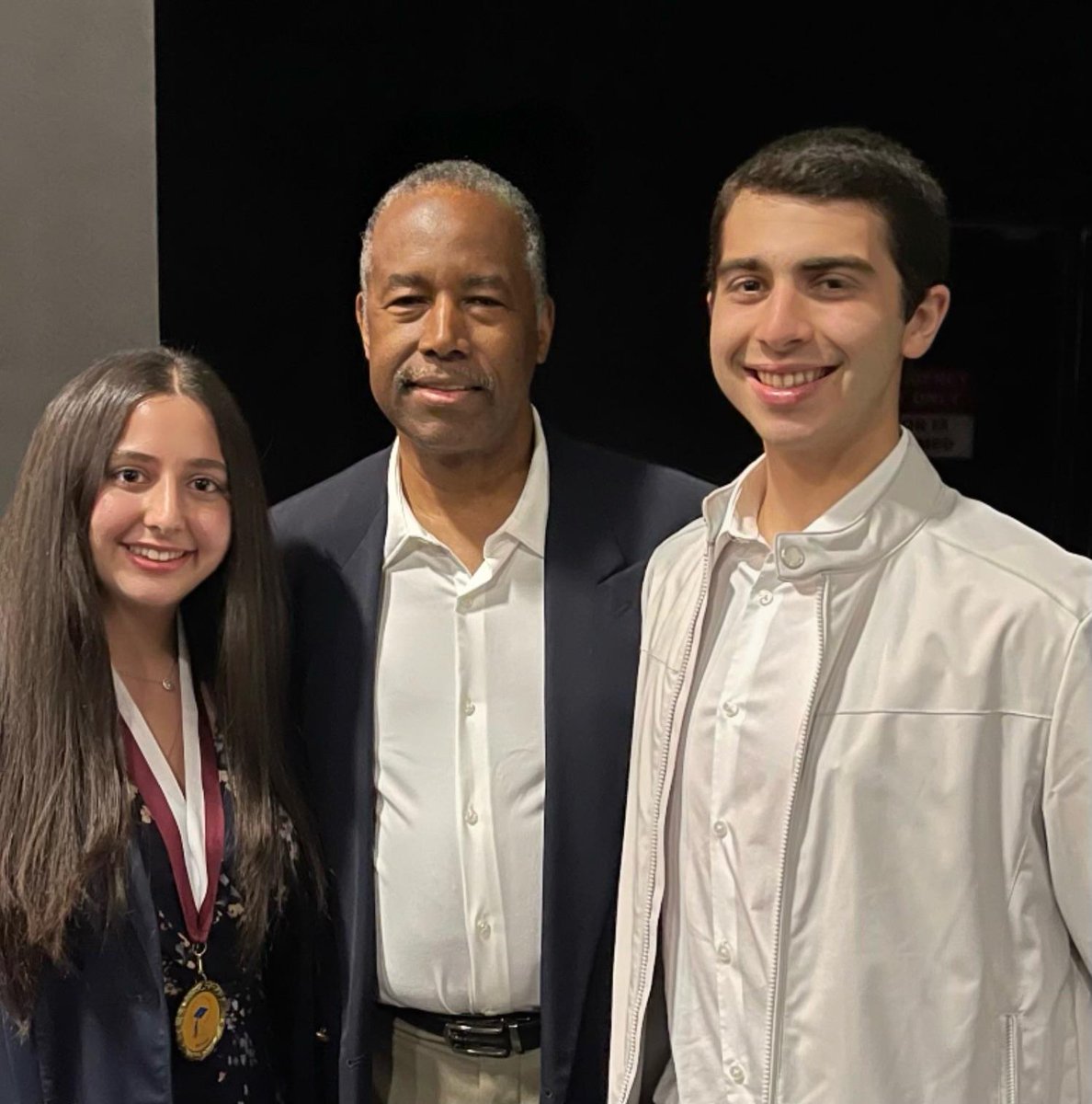 SASWhiteTigers's tweet photo. Congratulations to SAS Wolfson Scholar Sophia Larralde who was named a 2022 Ben Carson Scholar. Kudos Sophia #saspride #sasdreamfactory @MDCPSSouth @MDCPS @SuptDotres https://t.co/ED95P5RaaO