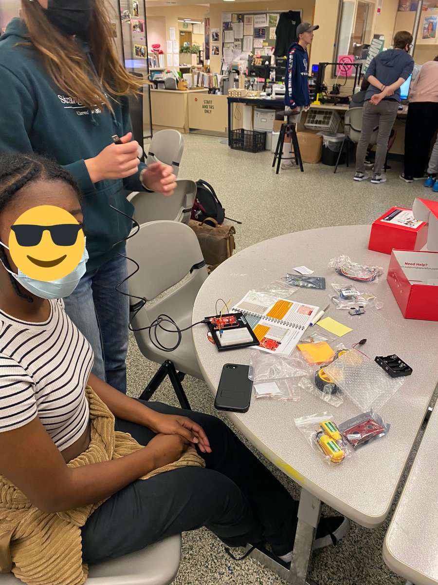 ddamschen's tweet photo. The learning continues for our APCSP students! Their AP exam was this past Monday. Now time for fun- Learning basic circuits with Arduino’s in the EDGE lab! https://t.co/7yFW4gCwMU