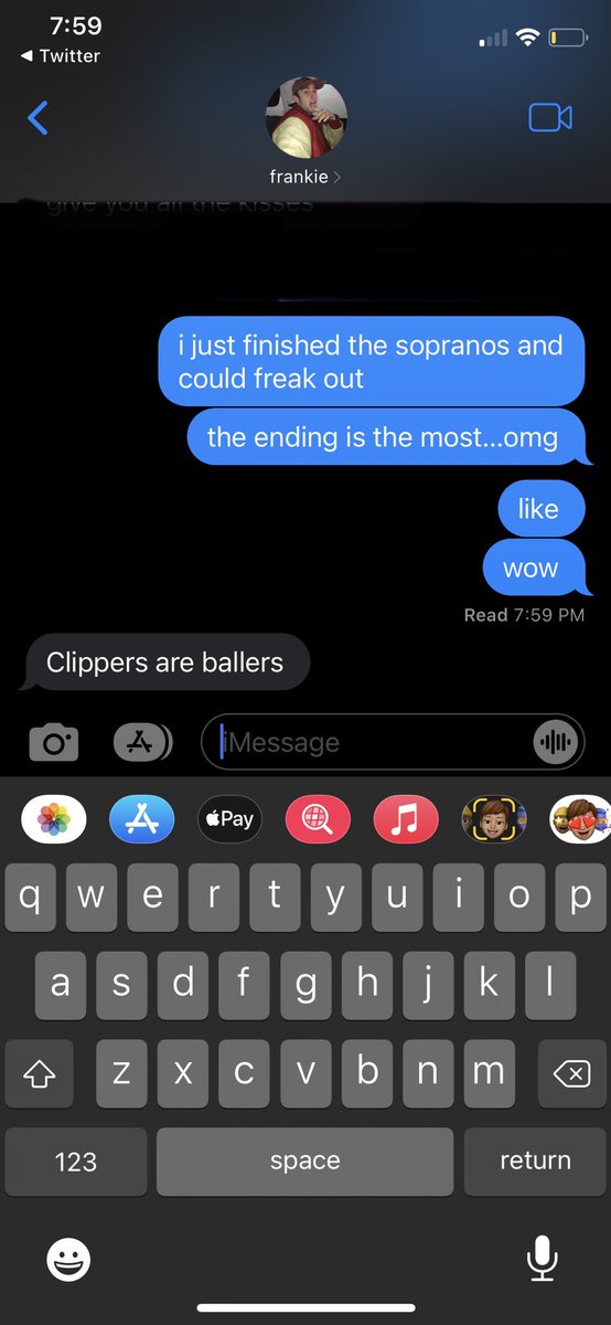 _salt_pig's tweet photo. frank is at a clippers game https://t.co/T5so1bwFTl