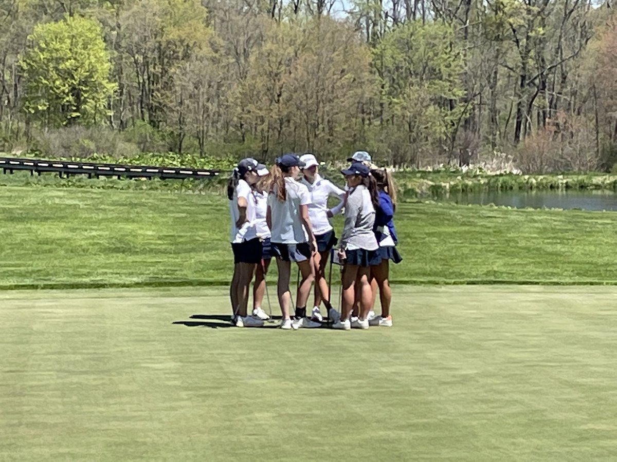 ea1785_GGolf's tweet photo. EA played in the InterAc Individual Championship- we had 7 players qualify. GrEAt effort by all. EA’s Clarissa came in third place. @EA1785_Athletic https://t.co/qpBXdHSS2y